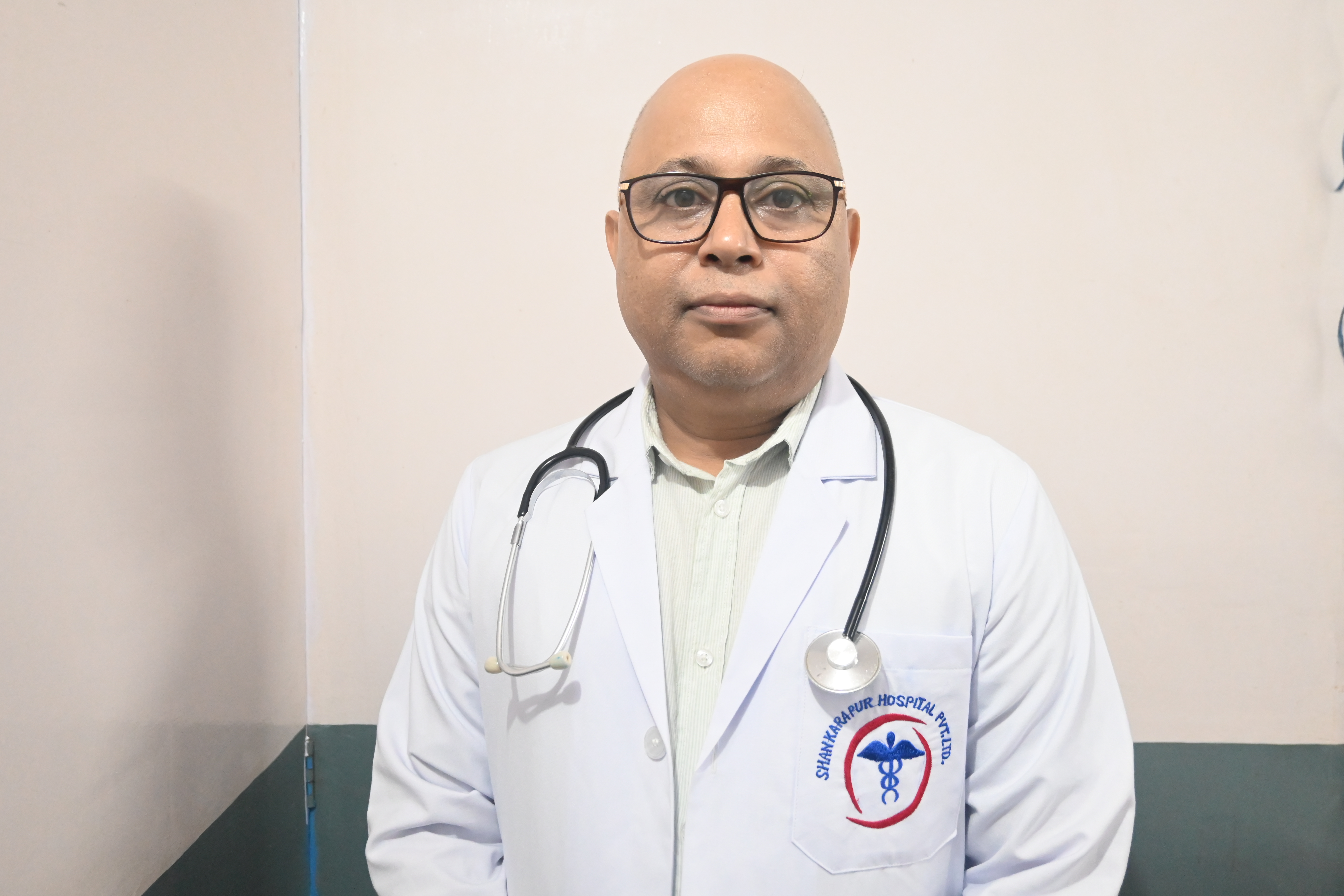 Dr. Alok Deo